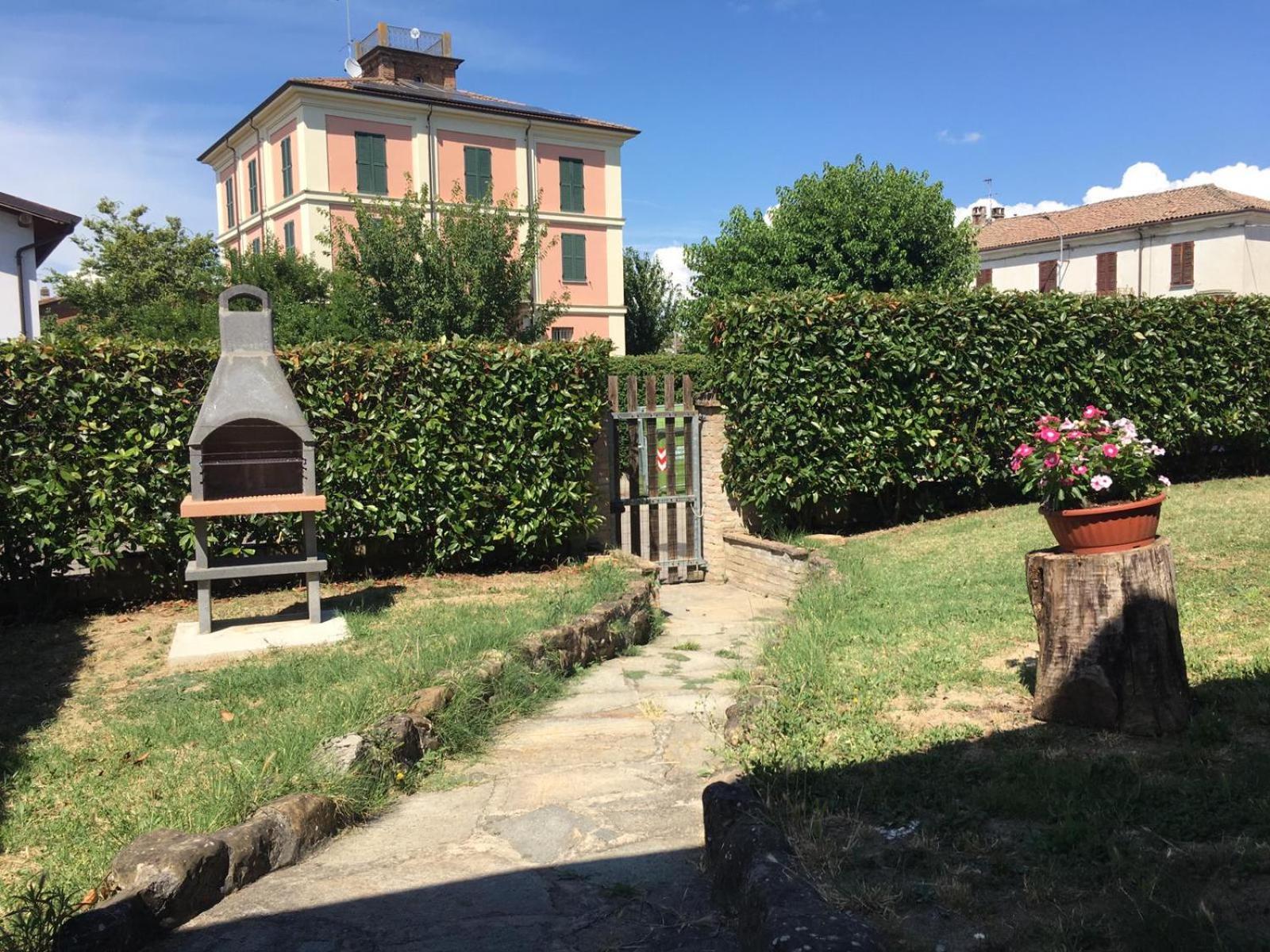 Casa Gatti: Villa Con Giardino Con Accesso Indipendente Rivanazzano Terme Exterior foto